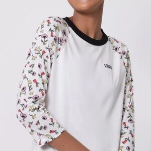 Vans Kammy raglan tee woman’s marshmallow floral sleeve size small